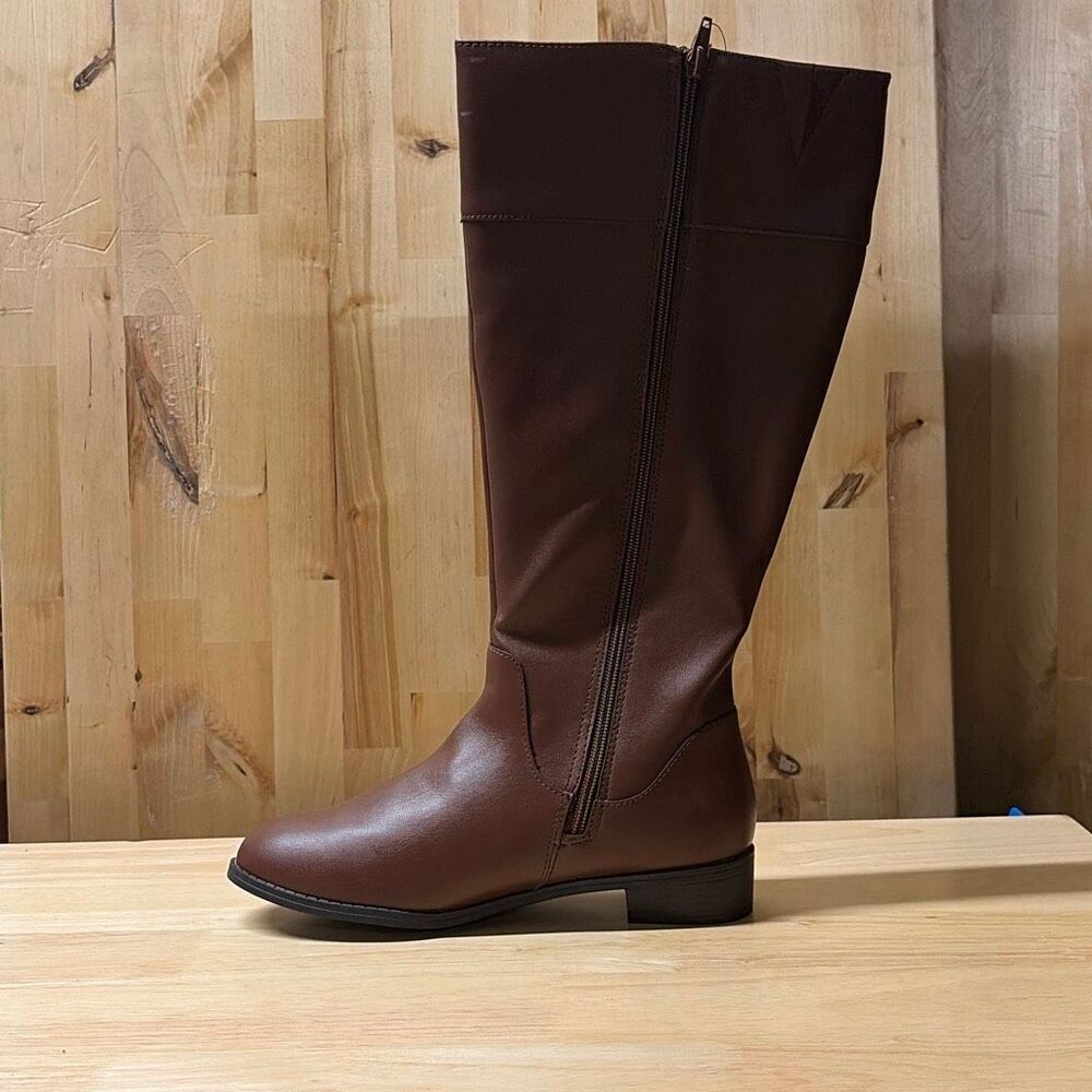 Karen Scott Deliee Riding Boots Womens 8.5W Wide Calf Cognac Brown Side Zip  NWB - Picture 5 of 8